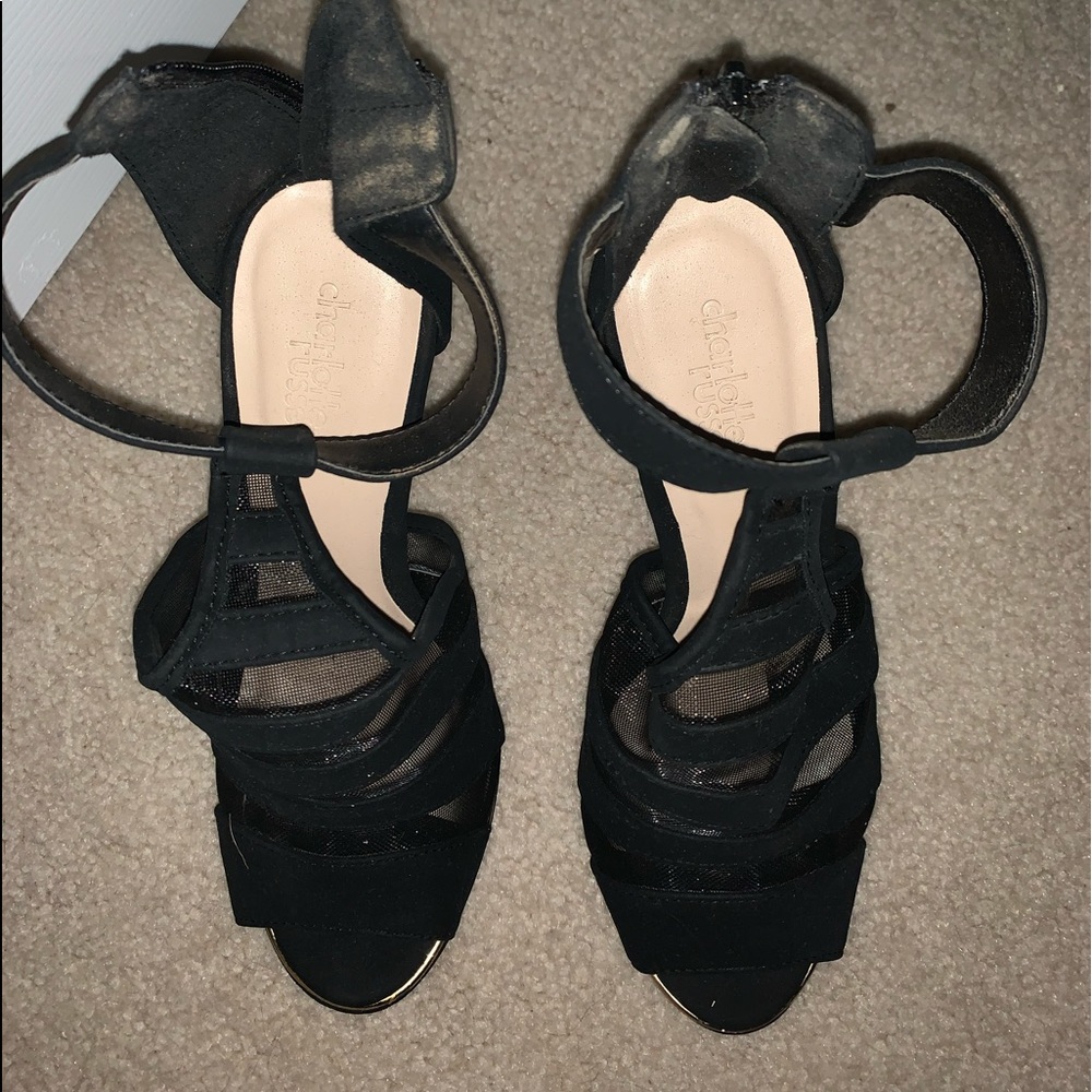 heels - Picture 2 of 3